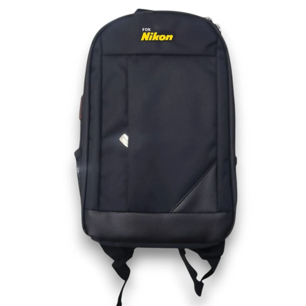 7e4d6adb496b418ea2d318803029600a.jpg Nikon Küçük Boy Sırt Çantası - Görsel 1